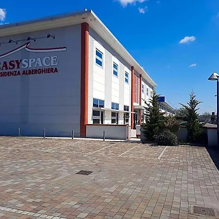 Easy Space 4* Montecalvoli
